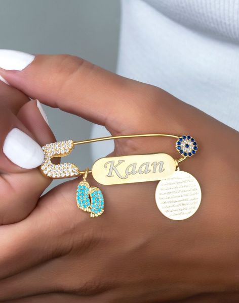 Kişiye Özel Nazar Boncuklu İsimli Ve Ayaklı Gümüş Bebek İğnesi