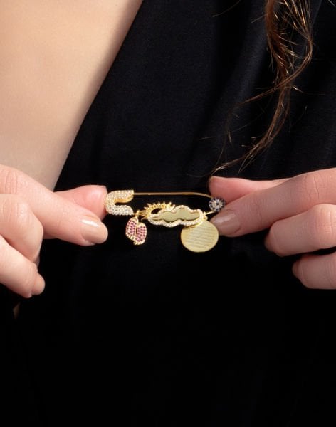 Kişiye Özel Ayaklı Nazarlı İsimli Bebek İğnesi Gümüş