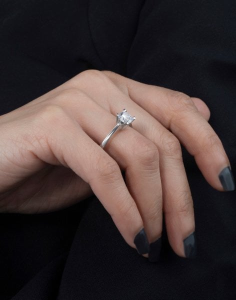 Pırlanta Montürü V Kasa Tek Taş Rodyum kaplama Gümüş Takı Seti