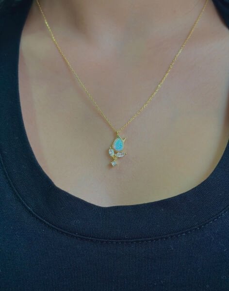 Opal Taşlı Gümüş Lale Kolye
