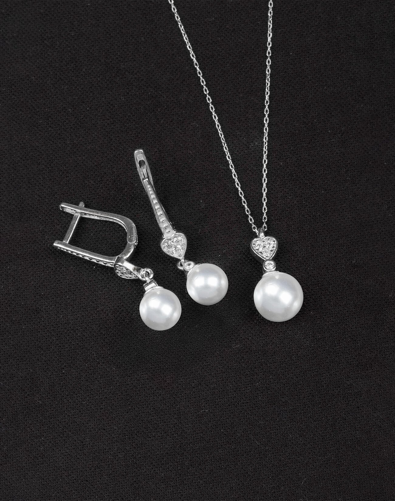 925 Ayar Gümüş Zirkon Taşlı Kalpli Küre İnci Set