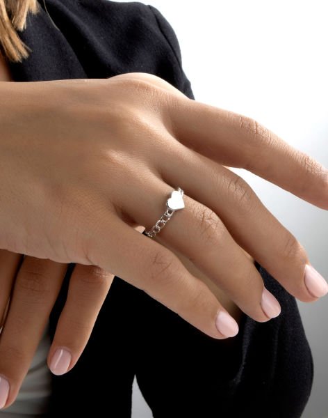 Zincir Modeli Kalpli Gümüş Yüzük