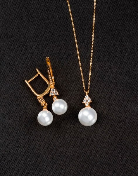 925 Ayar Gümüş Zirkon Taşlı Üçgen Küre İnci Set