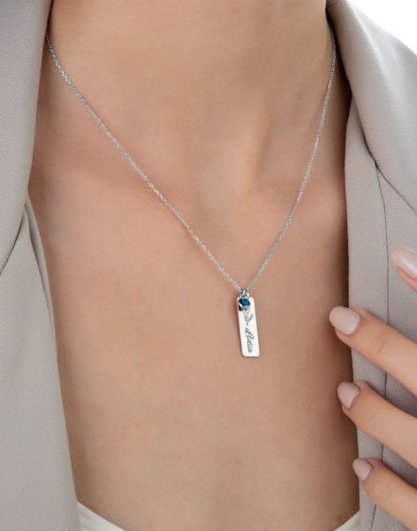 Doğum Çiçeği ve Doğum Taşlı İsimli Plaka Kolye Rodyum Kaplama - 2 Taşlı