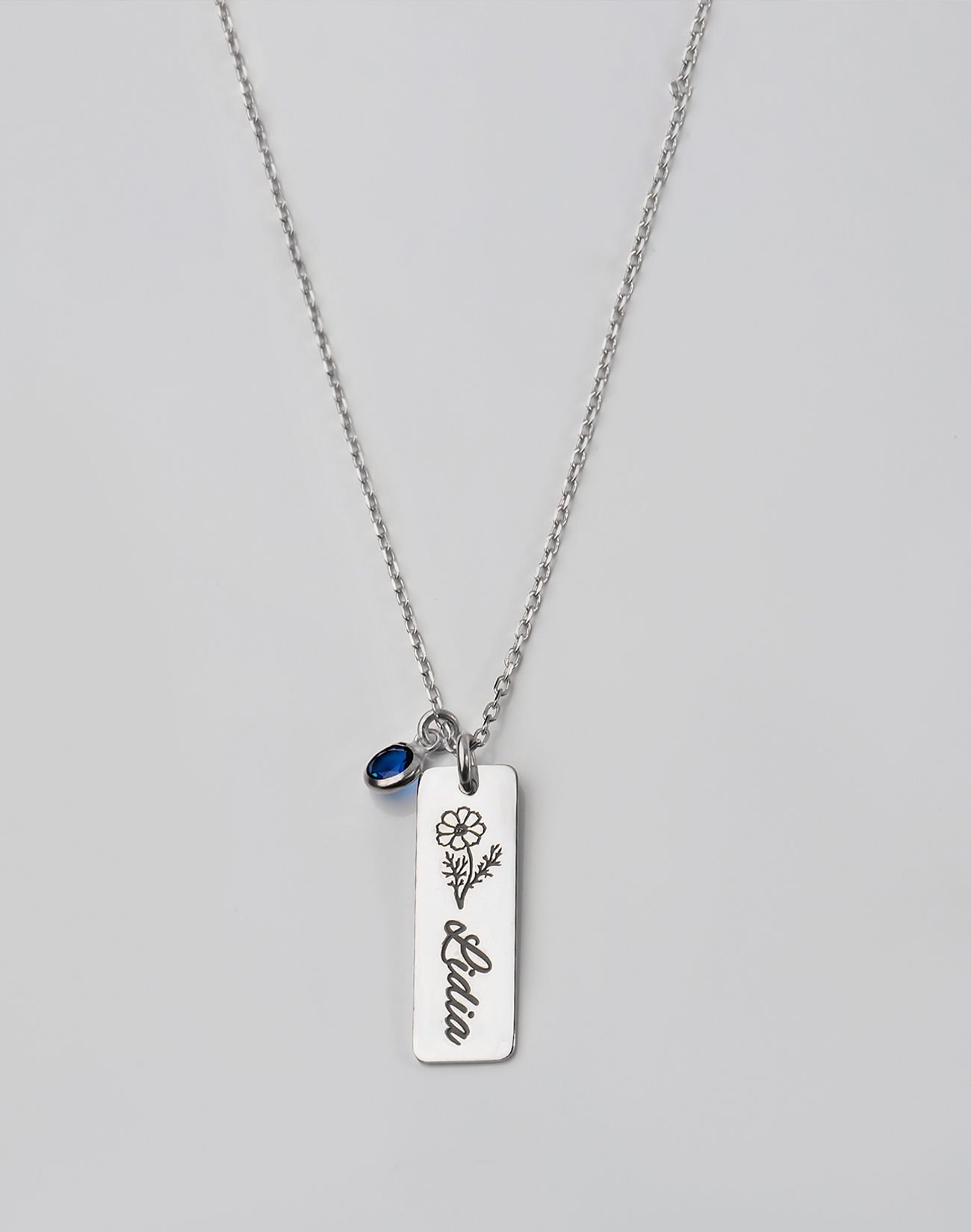 Doğum Çiçeği ve Doğum Taşlı İsimli Plaka Kolye Rodyum Kaplama - 3 Taşlı