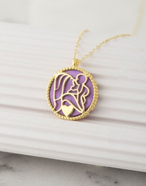 925 Ayar Gümüş Mor Sedef Taşlı Bir Kalpte İki Can Kolyesi