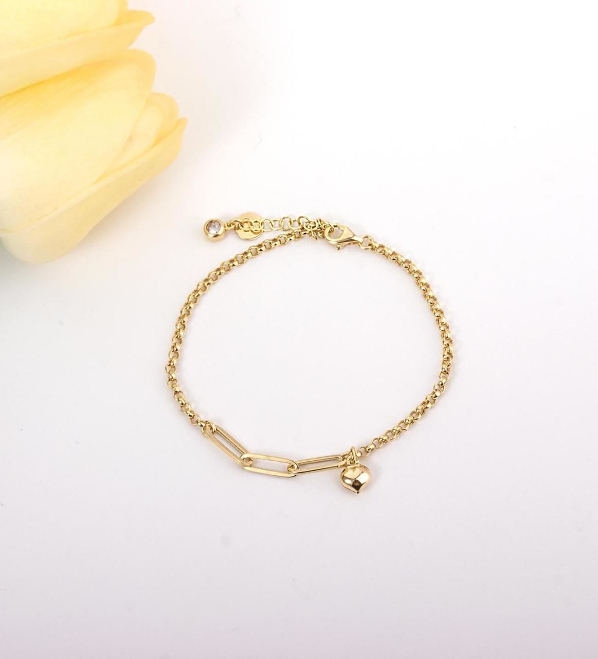 Işıklı Kutuda 8 Ayar Altın Doc Zincir Kalpli Bileklik