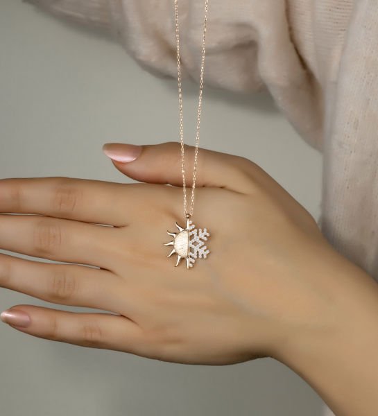 925 Ayar Gümüş Kar Tanesi - Güneş Kolye