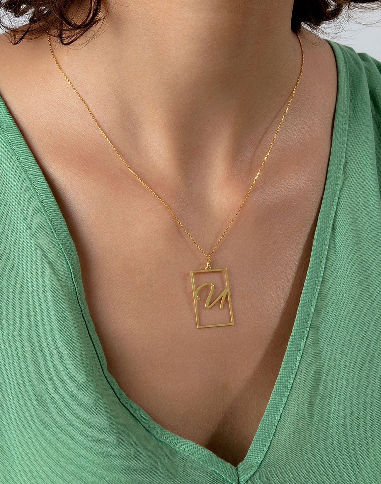 925 Ayar Gümüş Çerçeveli Harf Kolye