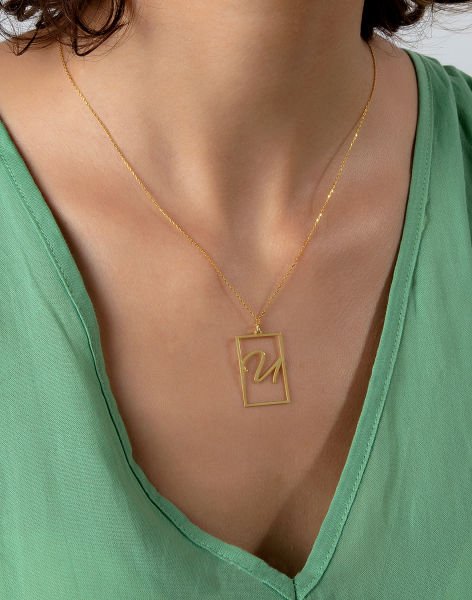 925 Ayar Gümüş Çerçeveli Harf Kolye