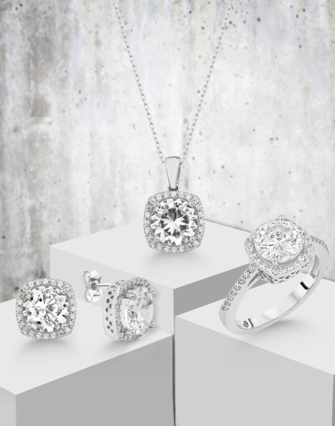 Kare Elmas Montürü Gümüş Takı Seti