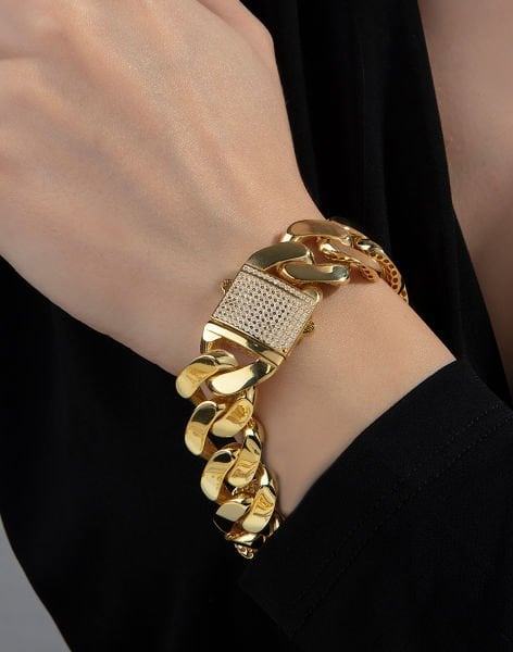 Taşlı Kutu Kilitli Parlak Gurmet Bileklik