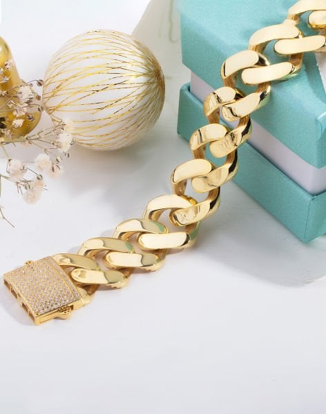 Taşlı Kutu Kilitli Parlak Gurmet Bileklik