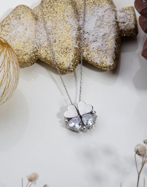 Mıknatıslı Kalp Yapraklı Yonca Tasarımı Gümüş Kolye Rodyum Kaplama