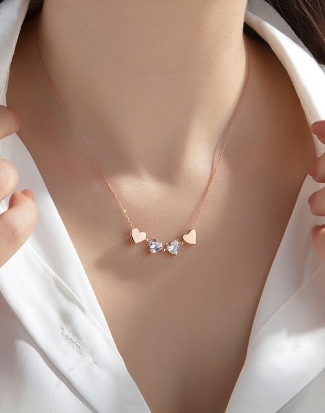 Mıknatıslı Kalp Yapraklı Yonca Tasarımı Gümüş Kolye Rose Kaplama