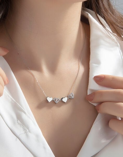 Trapez Taşlı Özel Tasarım Mıknatıslı Kolye Rodyum Kaplama