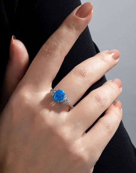 Pırlanta Tria Modeli Opal Taşlı Gümüş Yüzük