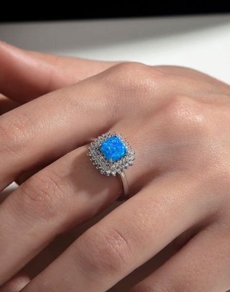 Anturaj Tasarımı Opal Taşlı Gümüş Yüzük
