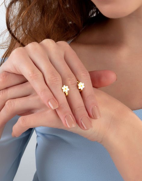 925 Ayar Gümüş Papatya Çocuk Küpesi