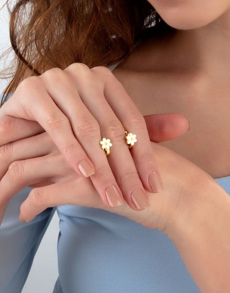 925 Ayar Gümüş Papatya Çocuk Küpesi