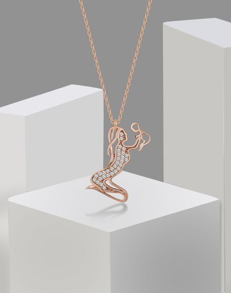 Ana Kucağı Gümüş Kolye