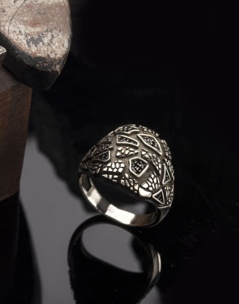 El İşçiliği Özel Tasarım Parça Yüzük