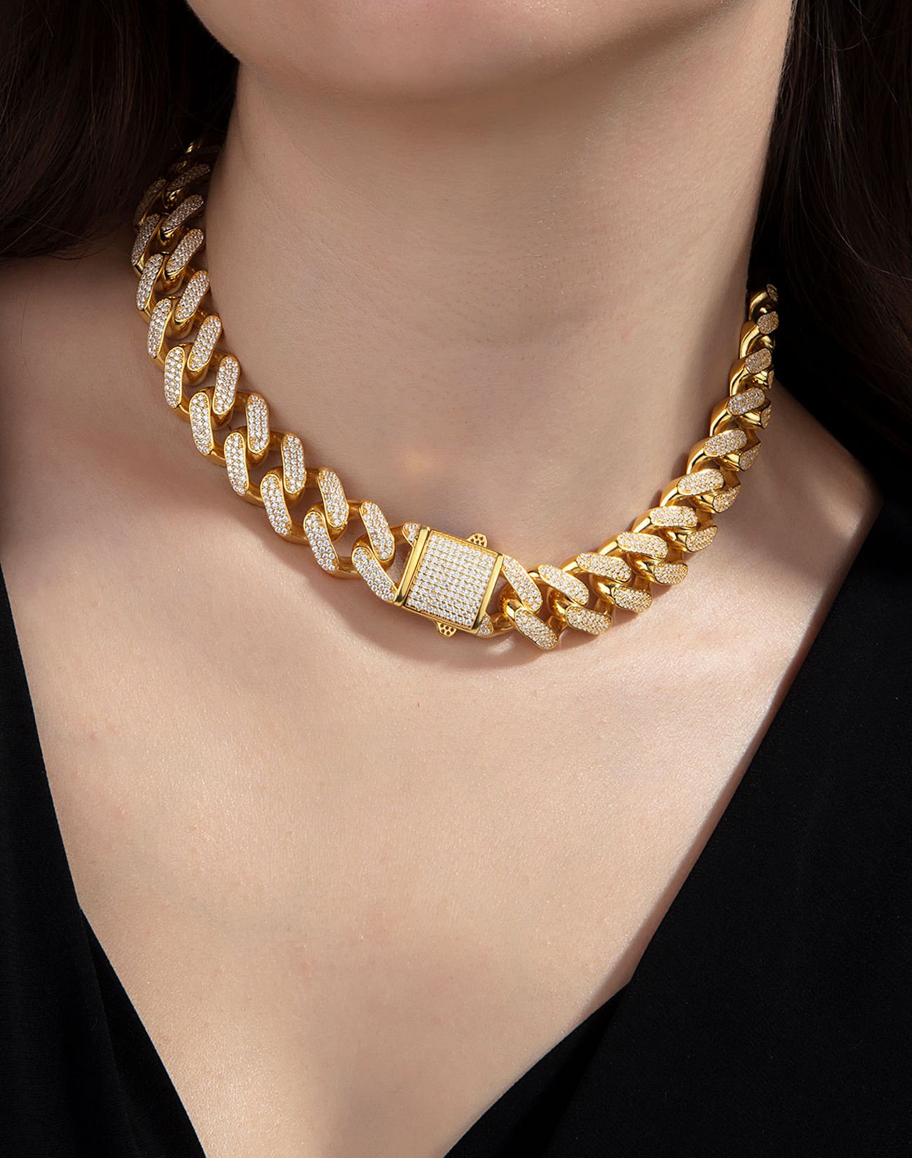 Taşlı Kutu Kilitli Gurmet Gerdanlık