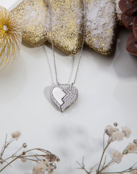 Gümüş Kalp Modeli Mıknatıslı Kolye Rodyum Kaplama