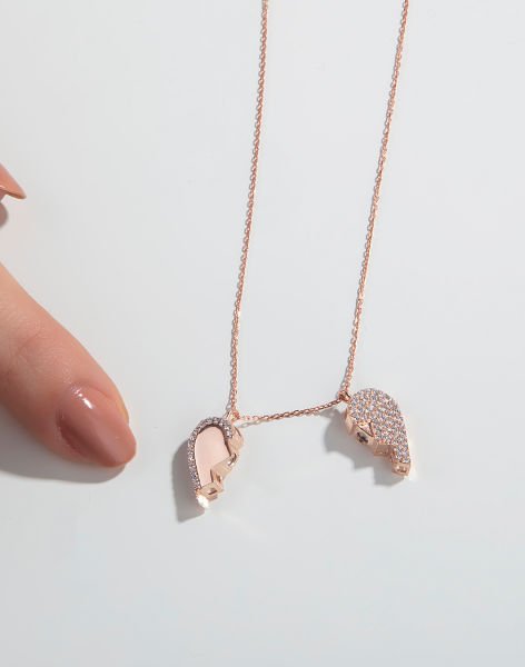 Gümüş Kalp Modeli Mıknatıslı Kolye Rose Kaplama