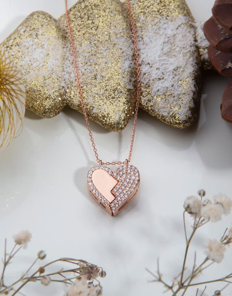 Gümüş Kalp Modeli Mıknatıslı Kolye Rose Kaplama