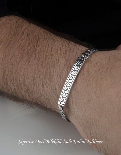 İşlemeli Sütun Gümüş Erkek Bilekliği