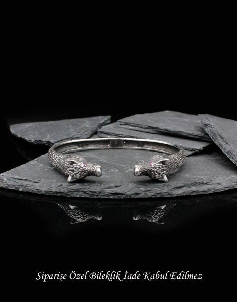 Özel Tasarım Yaylı Gümüş Kurt Erkek Bilekliği