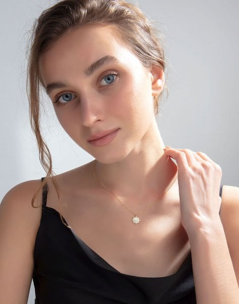 Opal Taşlı Gümüş Güneş Kolye