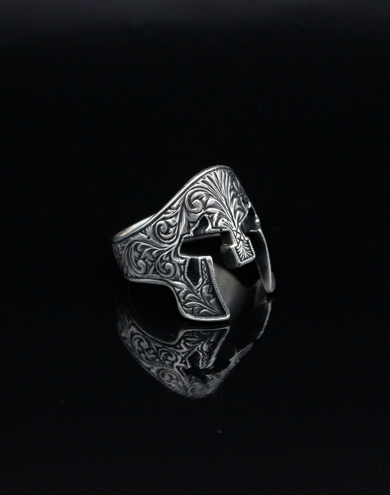 İşlemeli Gümüş Miğfer Yüzük