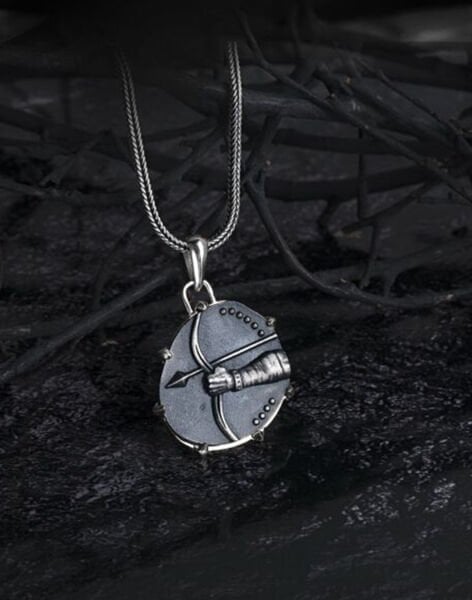 Yay Burcu Gümüş Kolye