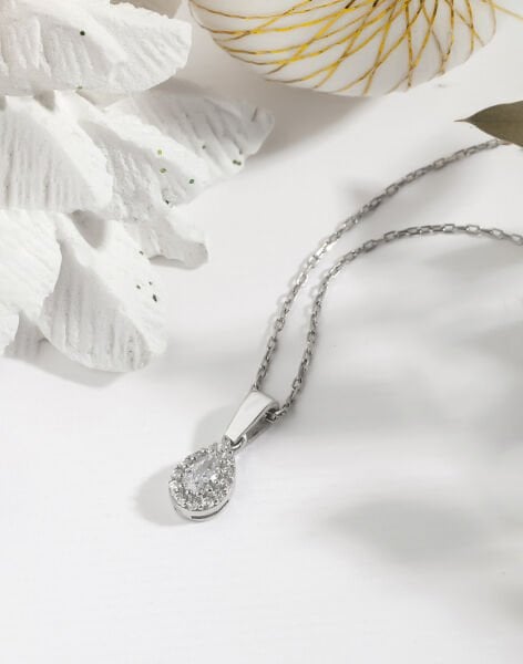 925 Ayar Gümüş Sallantılı Damla Kolye