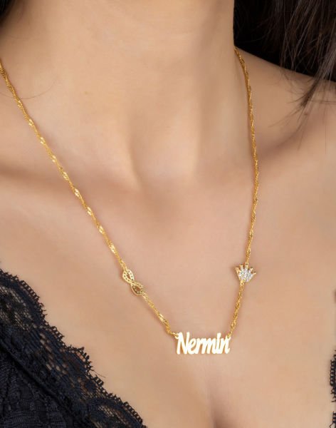 Figürlü Singapur İsimli Gümüş Kolye