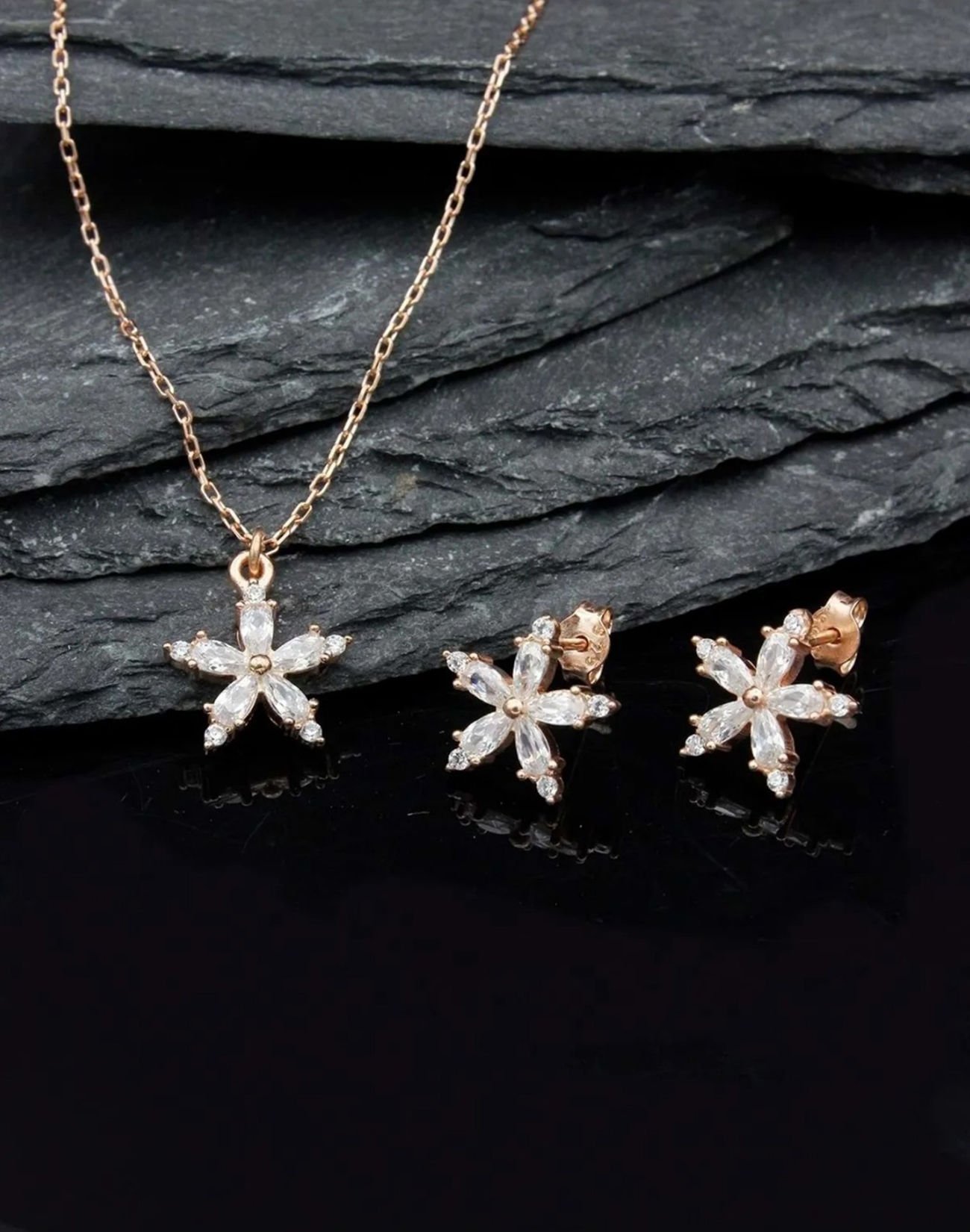 Damla Taşlı Beni Unutma Çiçeği Gümüş Takı Seti BEYAZ - Rose Kaplama