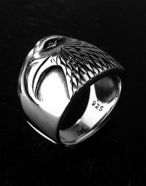 Kartal Figürlü Asil Erkek Yüzüğü