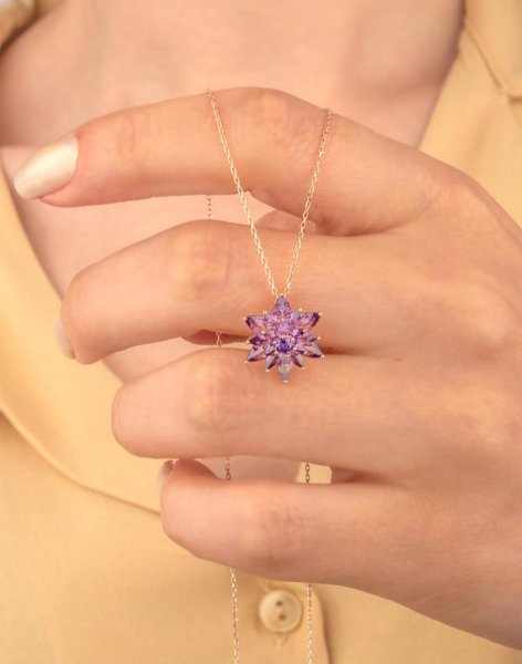 Özel Tasarım Gümüş Lotus Çiçeği Kolye