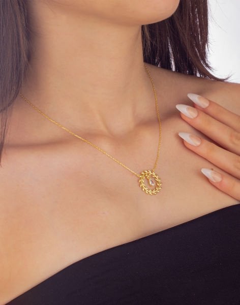 925 Ayar Başak Modeli Damla Taşlı Gümüş Kolye BEYAZ