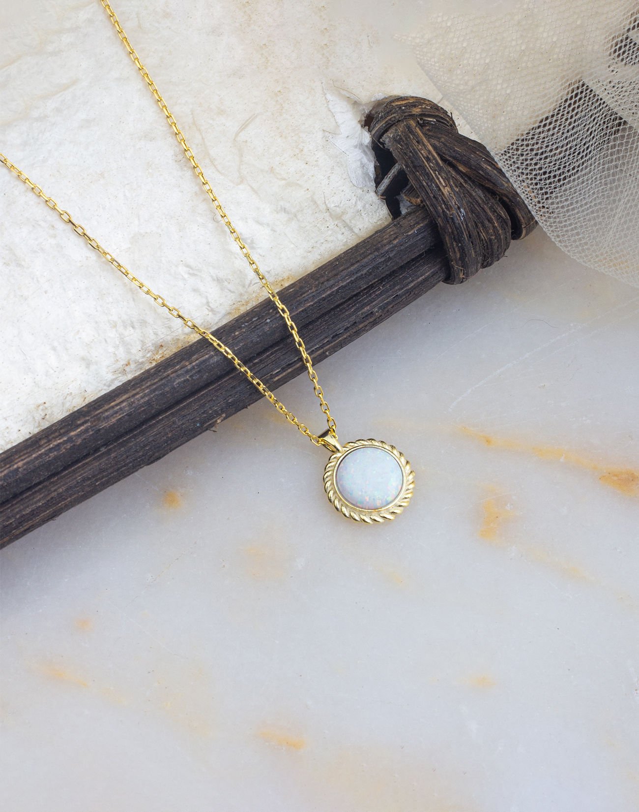 925 Ayar Minimal Opal Taşlı Gümüş Kolye