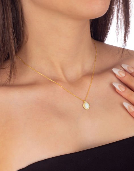 925 Ayar Opal Taşlı Oval Minimal Gümüş Kolye 14 Ayar Altın Kaplama