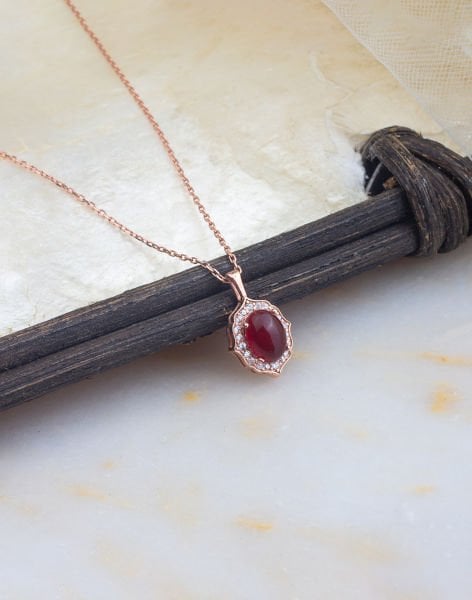 925 Ayar Gümüş Zirkon Taşlı Prenses Kolye KIRMIZI