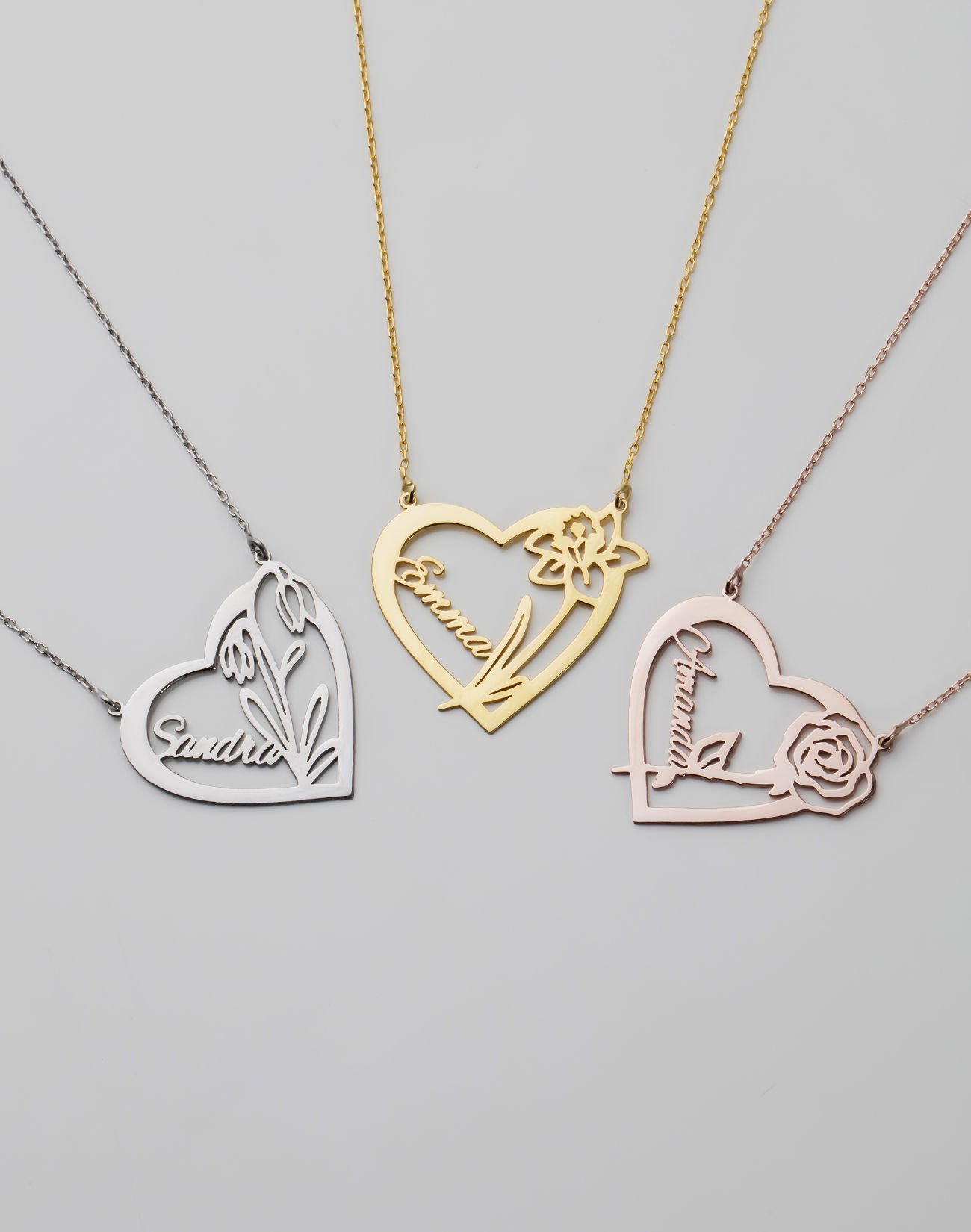 Kişiye Özel Kalpli Çiçekli Gümüş Kolye 14 Ayar Altın Kaplama