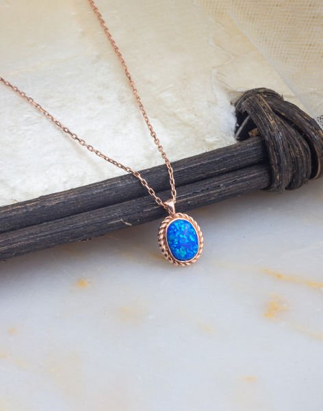 925 Ayar Mavi Opal Taşlı Oval Minimal Gümüş Kolye