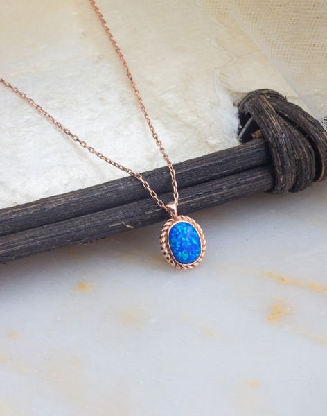 925 Ayar Mavi Opal Taşlı Oval Minimal Gümüş Kolye