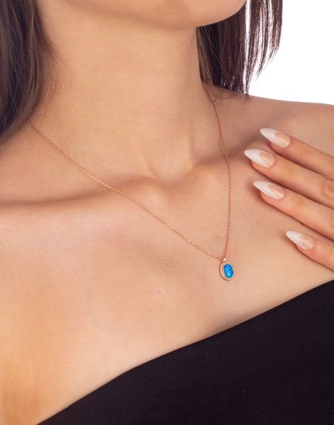 925 Ayar Mavi Opal Taşlı Oval Minimal Gümüş Kolye